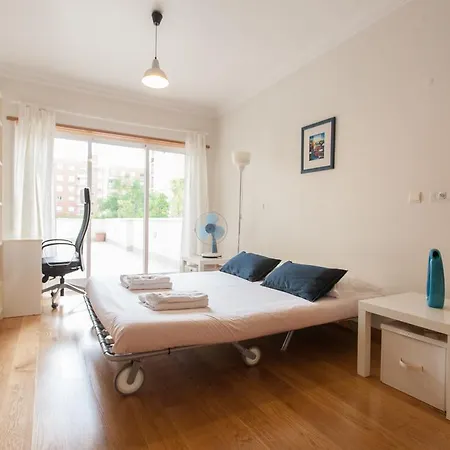 Flh Expo Terrace Flat Lisbona